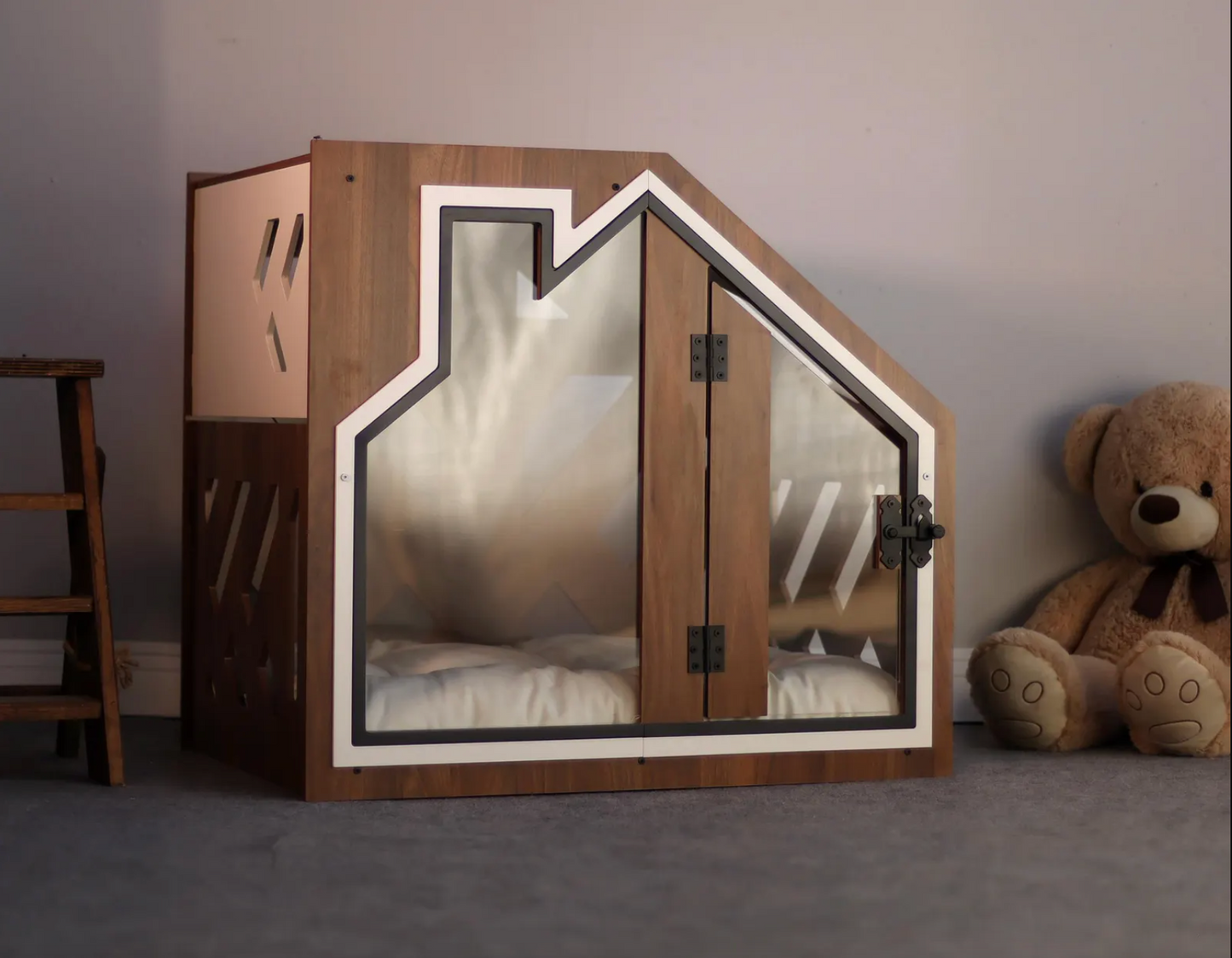 BCL Walnut Dog House